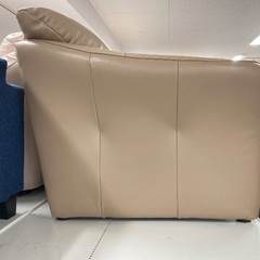 オットマン付きソファーの画像