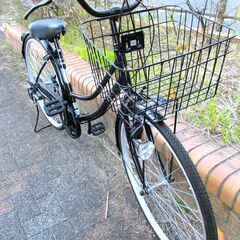 中古自転車 SLICK ママチャリ 自転車 6段ギア 26インチ LEDライト ブラック 通勤 通学 近所のお出掛けなどにの画像