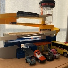 トミカタワー おまけありの画像