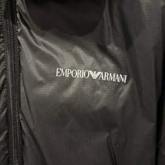 EMPORIO ARMANIエンポリオアルマーニ ダウンジャケットの画像