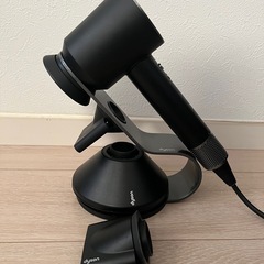 ダイソンドライヤーの画像