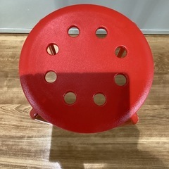 丸イス(赤) 　IKEA 製【町田市再生家具】1122の画像