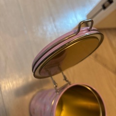 リラックマ　筒状の缶　小物入れの画像