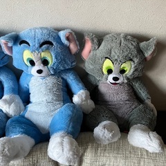 大きなトムちゃんのぬいぐるみ4匹可愛がってください‼️の画像