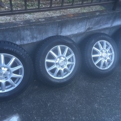 スタッドレスの画像