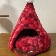 中古　猫　キャット　ハウス　ベッド　４点の画像