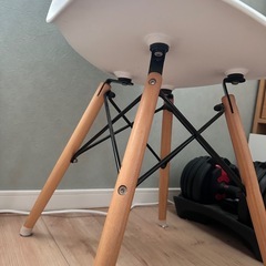 イームズチェア の画像