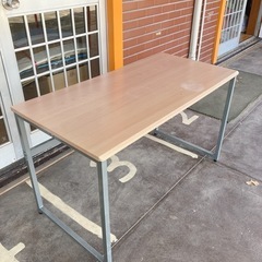 学習デスク
の画像