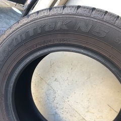 スタッドレスタイヤ４本セット  195/65/R15の画像