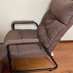 リクライニングチェアの画像