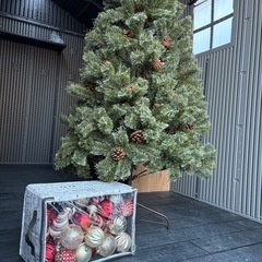 正規品　アルザス　ツリー　180cm 美品　オーナメント付きの画像