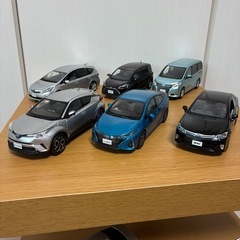 【お取引中】トヨタ　カラーサンプル８台　ディーラー　非売品　　の画像