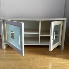 ②テレビ台の画像