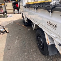 サンバートラック　4wd ５速　値引き可！の画像