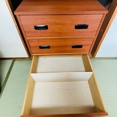 3段 洋服ダンス 仕切りあり 収納 キャビネットの画像