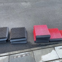 Zabuuun! Tileガレージマットの画像