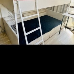 2段ベッドの画像