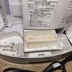 【中古】Panasonic 加湿機能付きセラミックヒーター DS-FKX1205の画像