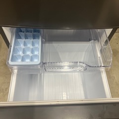 美品‼️2023年式‼️三菱冷蔵庫‼️146L の画像