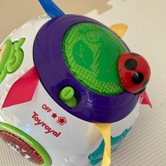 オモチャ　音が鳴る　動くの画像