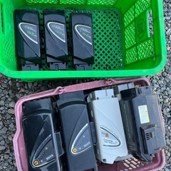 【計40個】電動自転車 バッテリー　充電器の画像