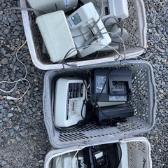 【計40個】電動自転車 バッテリー　充電器の画像