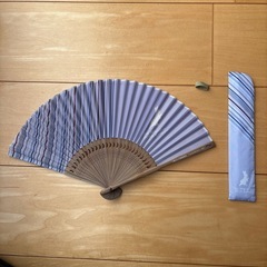 新品未使用　PETER RABBIT ピーターラビット　扇子　せんす　三菱UFJの画像