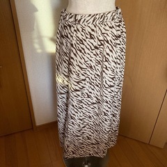 gu♡XLロングスカートの画像