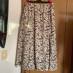 gu♡XLロングスカートの画像