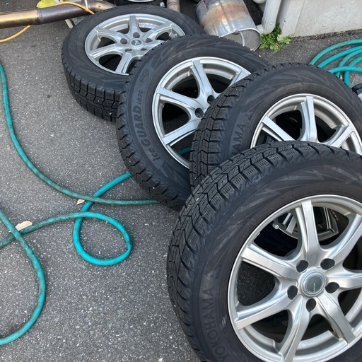 プリウスアルファ205-60-16IG70