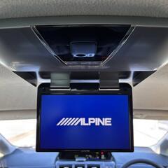 神奈川【自社ローン】保証人無可★全国対応★プリウスα【S】車検2年付/社外19インチAW/Bluetooth/カロッツェリアナビ/ALPINEフリップダウンモニター/社外マフラー/社外エアロ/社外スピーカー/バックカメラ/ETCの画像