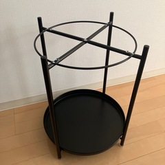サイドテーブル　黒の画像