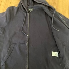 12/14まで】 APC アーペーセー　ネイビー フルジップパーカーSの画像