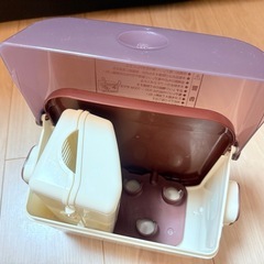 combi 除菌じょーず+ガラス製哺乳瓶2本の画像