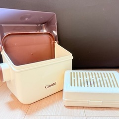 combi 除菌じょーず+ガラス製哺乳瓶2本の画像
