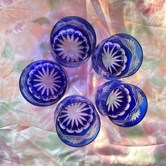 ガラス皿、ガラスコップの画像