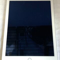 ★早いもの勝ち★iPad Air2 Wi-Fi+Cellular 64GB シルバーの画像