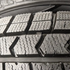 バリ溝　イボ有り　ダンロップ　WM02　4本　195　65　15の画像