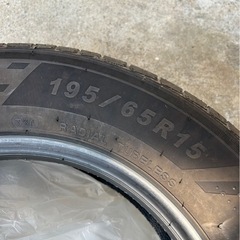 タイヤ一本の画像