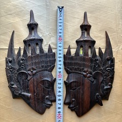 インテリア　バリ土産？木彫りの壁掛け　うちわの画像