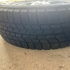 スタッドレスタイヤ　ホイール付き 4本の画像