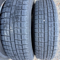 スタッドレスタイヤの画像