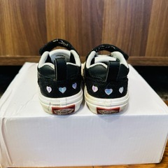 vans キッズスニーカーの画像