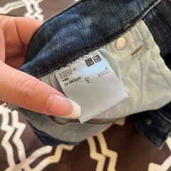 （58.5）ユニクロウルトラストレッチスキニーの画像