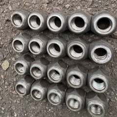 タイヤ ホイールナットの画像