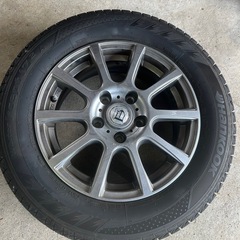 スタッドレスタイヤ　4本　ホイール付きの画像