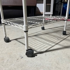 メタルラック　スチールラック　７段　ホワイト　キャスター付きの画像