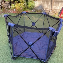 折りたたみ  ペットなどのサークル‼️メッシュ中古の画像