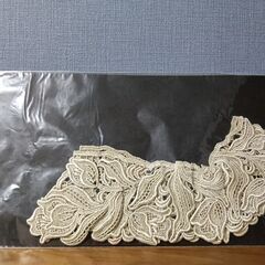 レース付け襟の画像