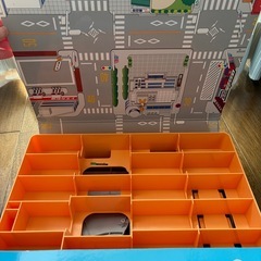 トミカ　パノラマケースの画像